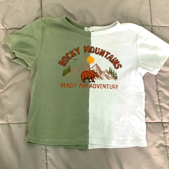 Green and WhiteT shirt - Picture 1 of 1